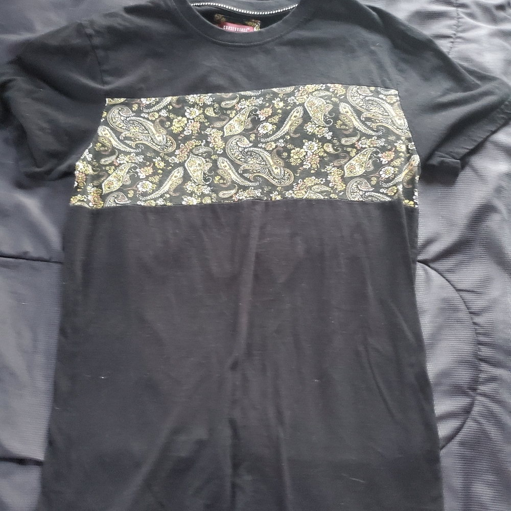 Men small black tee paisley print CONSEQUENCE